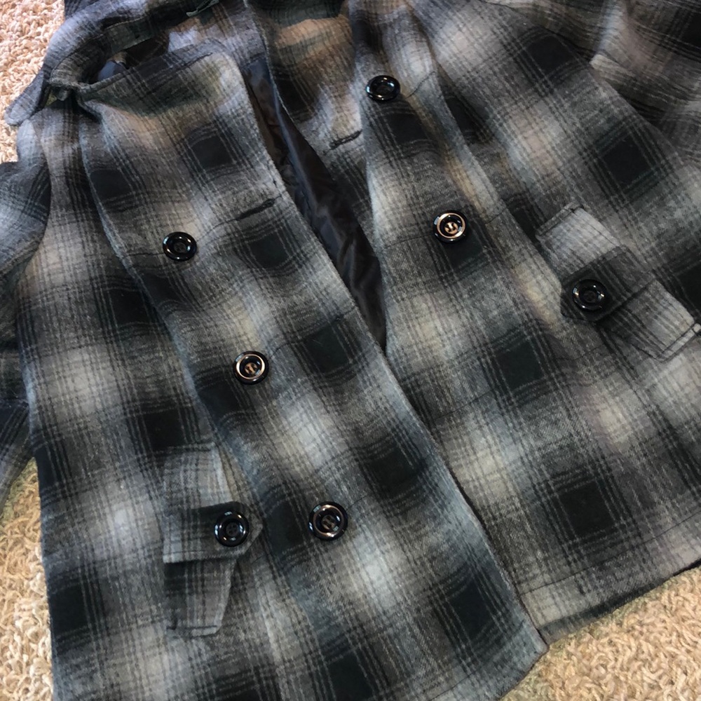 Plaid Jacket - Picture 2 of 7